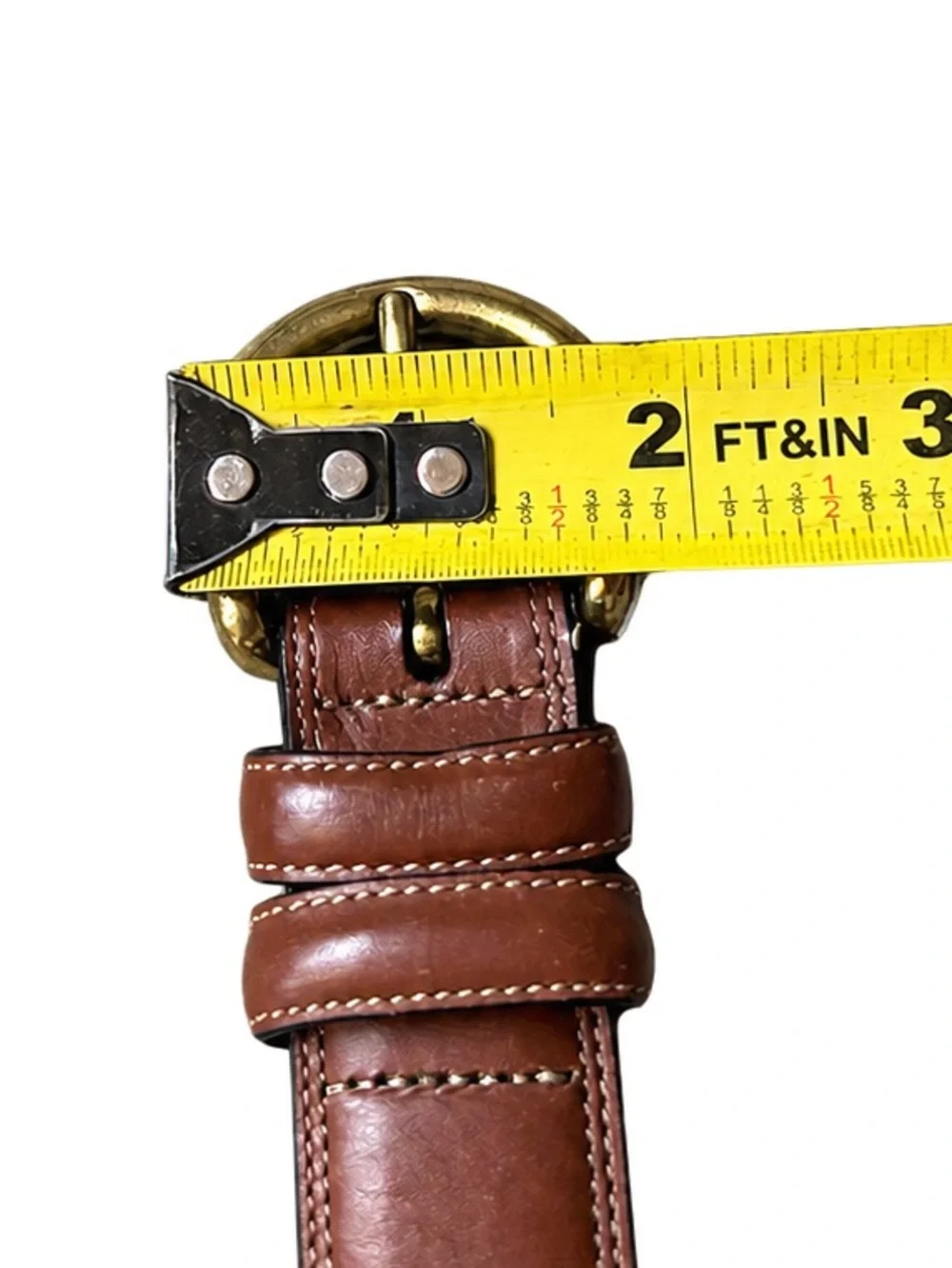Roundtree & York Mens Leather Belt Size 42 Cognac Brown Solid Brass Buckle 1.25